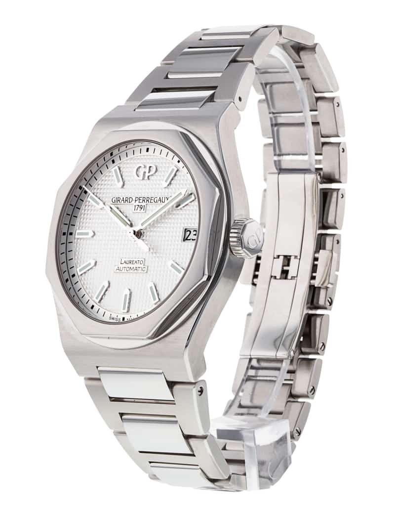 Girard Perregaux Laureato 81000-11-131-11A